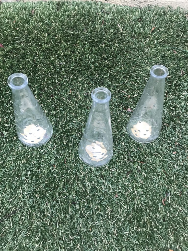 10 Vases (small)